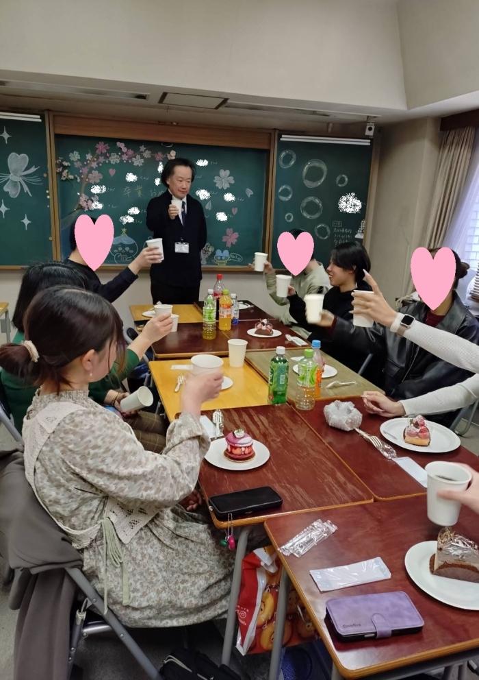 教室で、ミニ卒業式をおこないました！