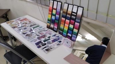 色彩心理・カラー診断に関する特別授業をおこないました！