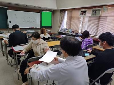 新年度の課題に、早速取り組んでいます