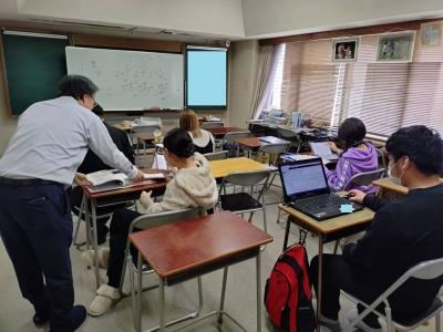 新年度の課題に、早速取り組んでいます