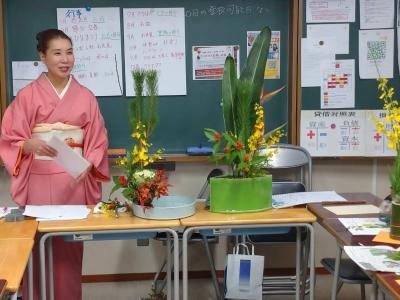 生け花の先生がお花を生けてくださいました